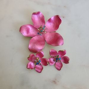 Vintage Floral Brooch & Earrings